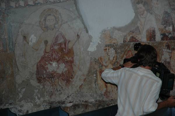 Helyreállították a bögözi műemlék templom falfestményeit