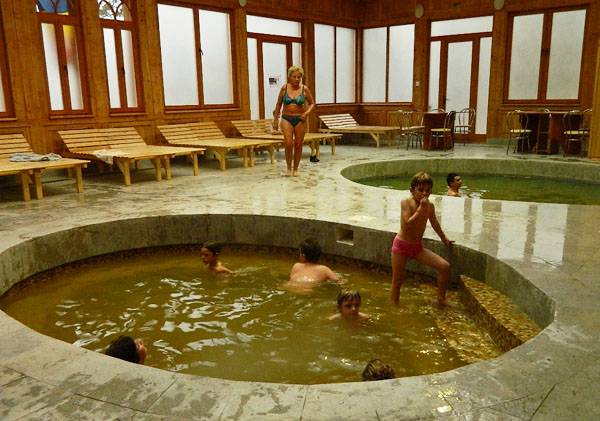 Régi fürdők hangulata Borszéken