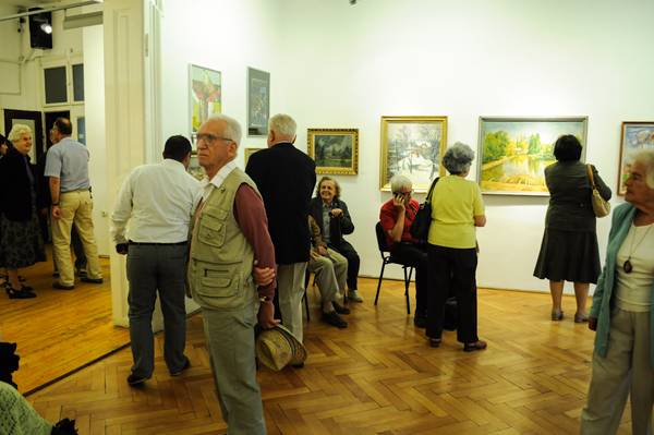 Kolozsvár képzőművészeti alkotások tükrében és régi felvételeken is bemutatásra került a magyar napok keretében