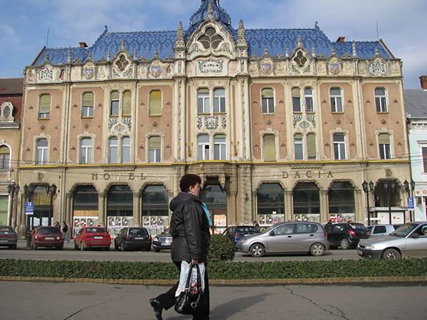 Szatmárnémeti: vészhelyzetben a Pannónia Szálló