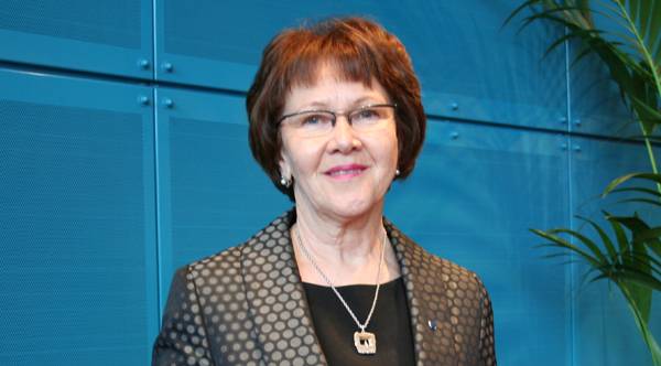 A csángókról írt könyvet a volt finn kulturális miniszter