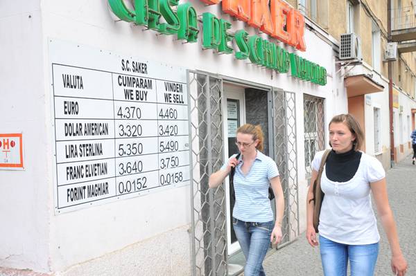 Alaposan rontotta a gazdaság helyzetét az Ungureanu-kormány bukása