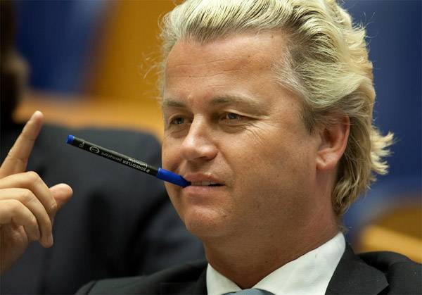 Egyre dagad a botrány Geert Wilders Szabadságpártjának honlapja miatt