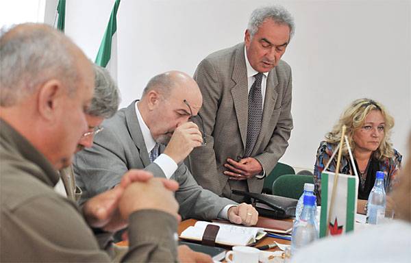 &bullet;  Fotó: Biró István