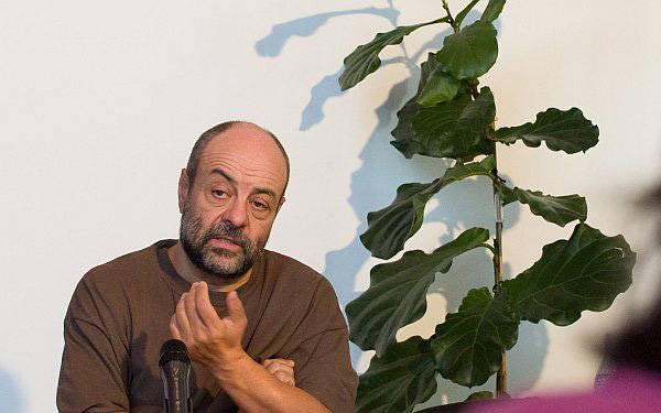 Tompa Gábor •  Fotó: Biró István