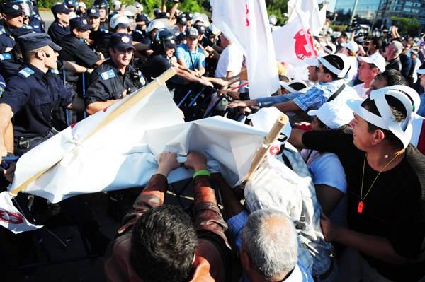 &bullet;  Fotó: Mediafax