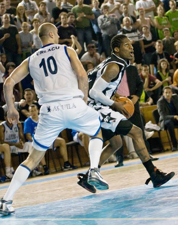 &bullet;  Fotó: Manases Sándor