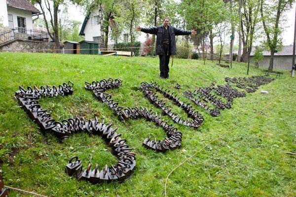 &bullet;  Fotó: Henning János