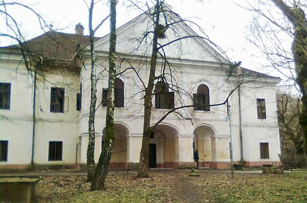 &bullet;  Fotó: A szerző felvétele