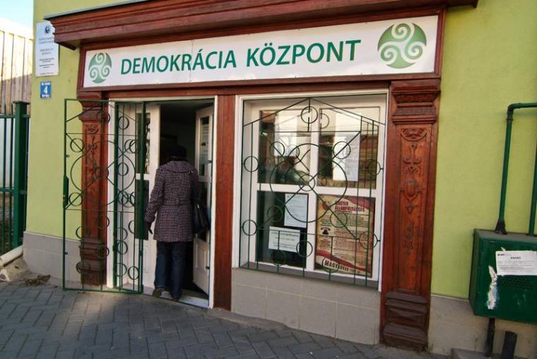 Budapest az RMDSZ-szel is honosíttat