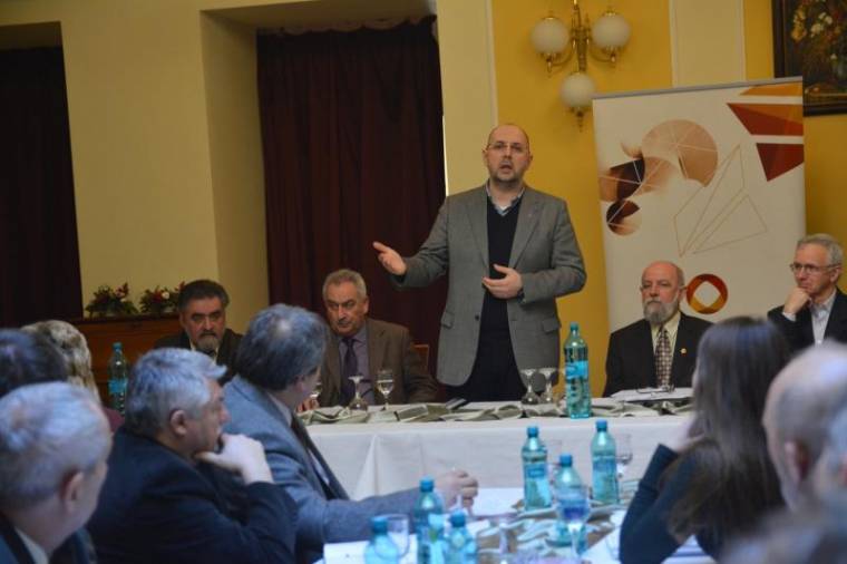 RMPSZ–RMDSZ-stratégia a magyar oktatásért