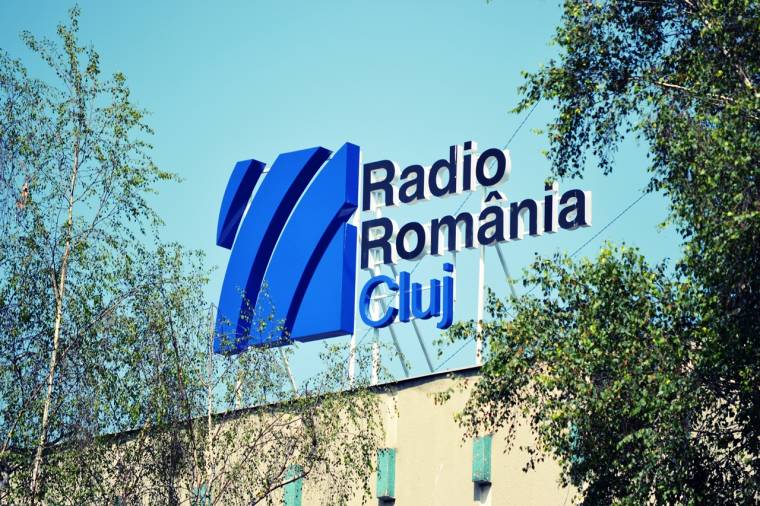 Csőlátás – politikum és közszolgálat