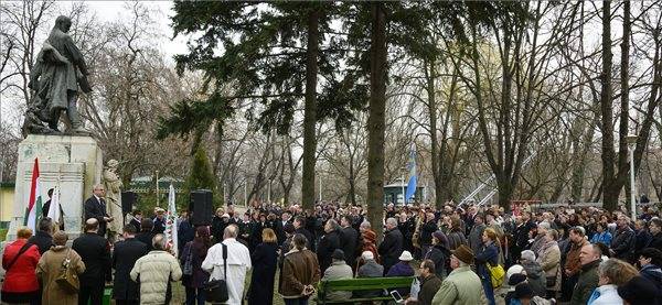 Tőkés László: ki kell mondani az igazságot!