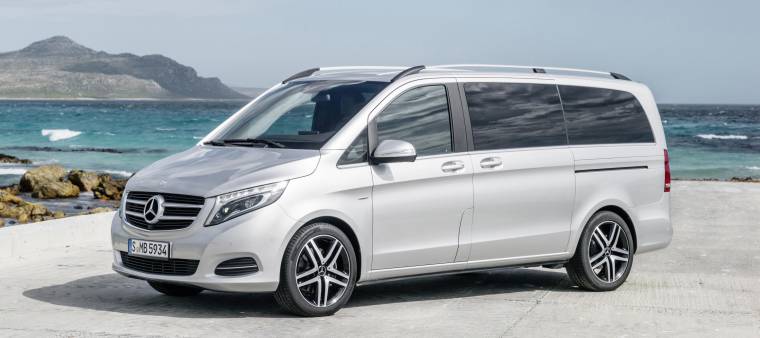 Mercedes-Benz V osztály: business class az utakon
