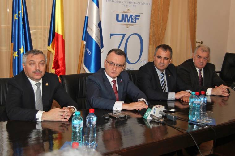 MOGYE: semmi újat nem hozott a miniszter látogatása