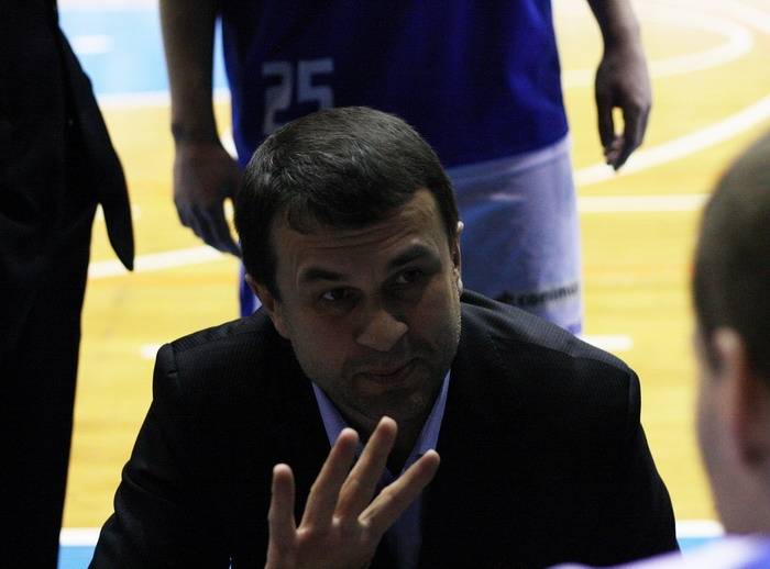 Régi-új edző Vásárhelyen – Rangadót játszik a VSK