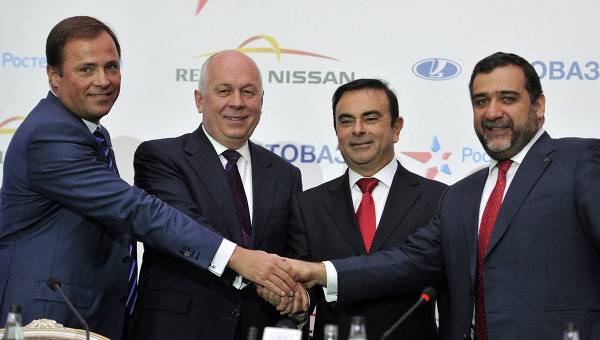Egy konszernben a Dacia és a Lada