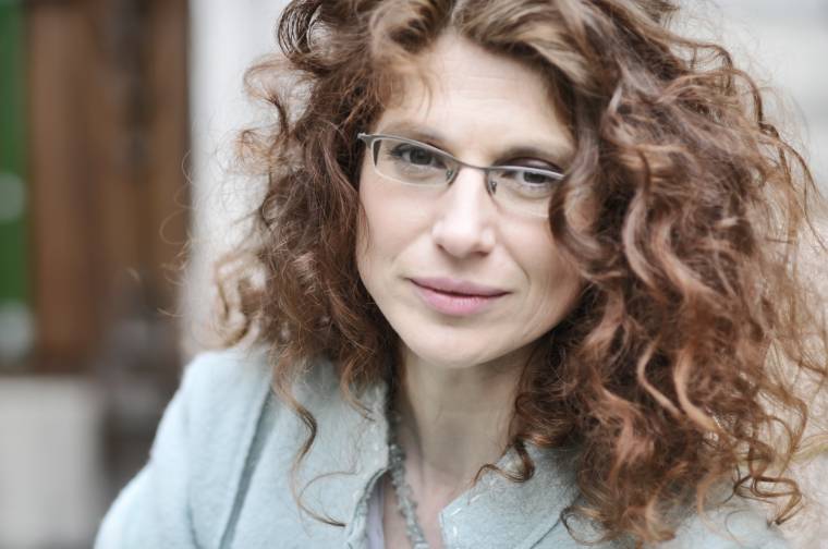 Szebeni Zsuzsa történetfüzérei