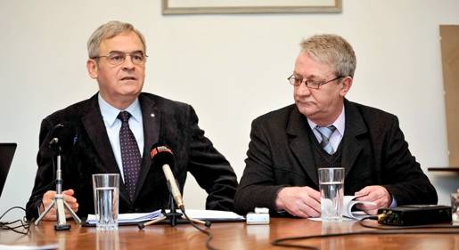 Tőkés László önvizsgálatra szólítja a 25 éves RMDSZ-t