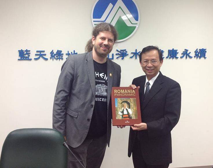 Botrány Remus Cernea tajvani útja miatt