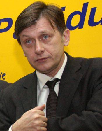 Antonescu ismét az ANI-t bírálja