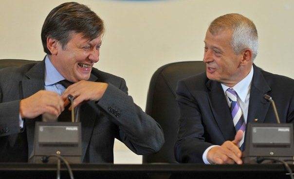 Crin Antonescu szerint nem referendumon kell dönteni a kóbor kutyákról