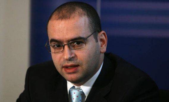 Jogosítvány nélkül vezetett az ANI elnöke