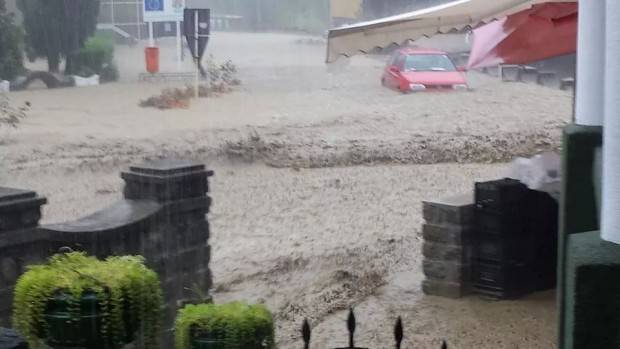 Árvíz: újabb halott, Korodi vizsgálatot ígér