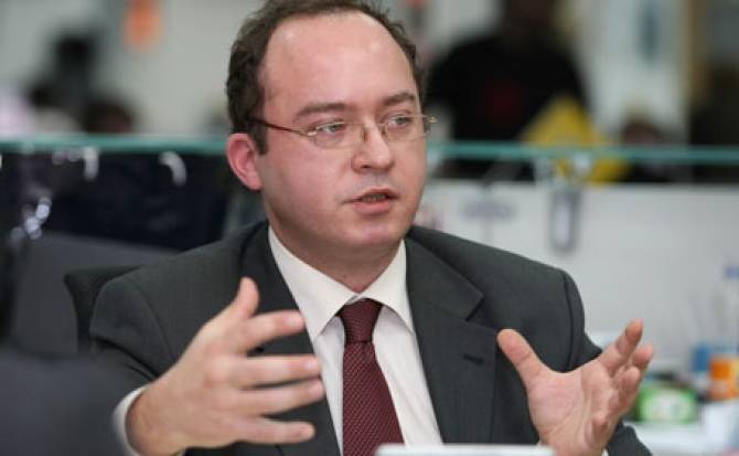 Aurescu párbeszéddel óvná a román–magyar kapcsolatokat