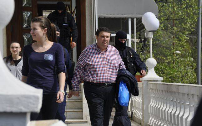 Pontáig érhetnek a szálak Duicu korrupciós ügyében