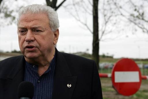 Nem börtön, „csak” tranzitközpont?