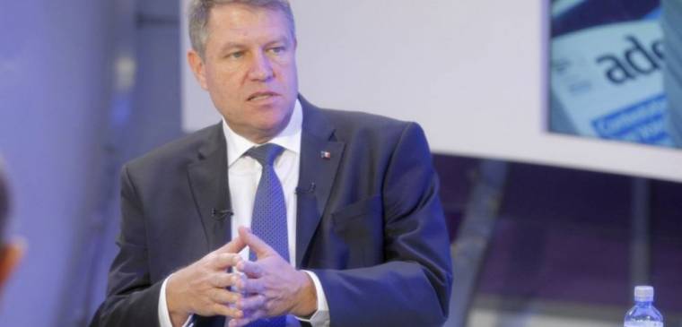 Johannis: még nem állunk készen a monitorozás feloldására