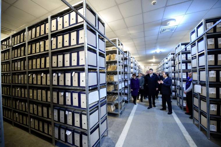 Johannis: nem lehet továbblépni a közelmúlttal való szembenézés nélkül