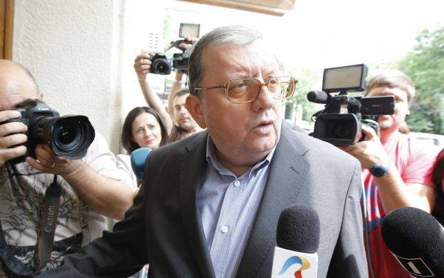 Három minisztériumot érintő korrupciós ügy