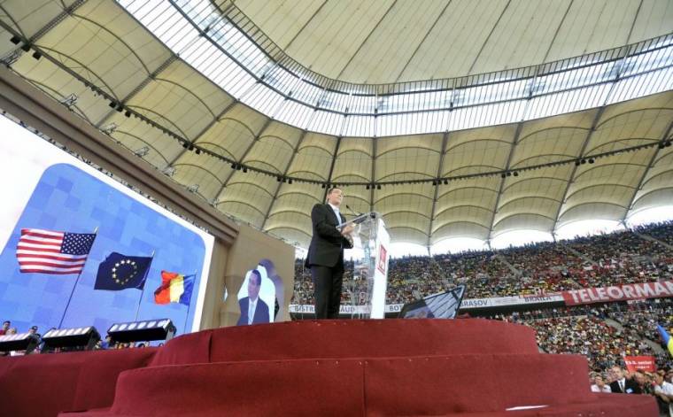 Ponta: büszke, egységes és erős Románia elnöke akarok lenni