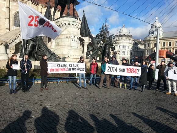 Elfogadták a kiberbiztonsági törvényt – Szabad kezet kapnak a hírszerzők