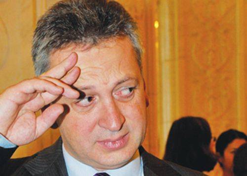 Öt év letöltendő a volt közlekedési miniszternek