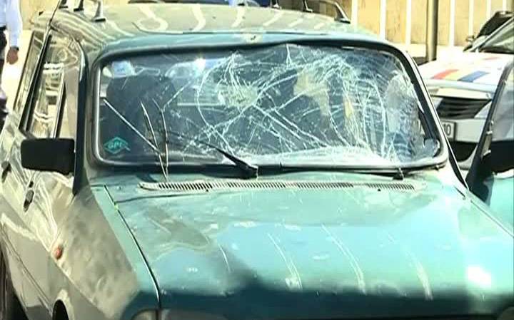 Házi őrizetben Sobaru, aki nekihajtott a Victoria-palota kerítésének