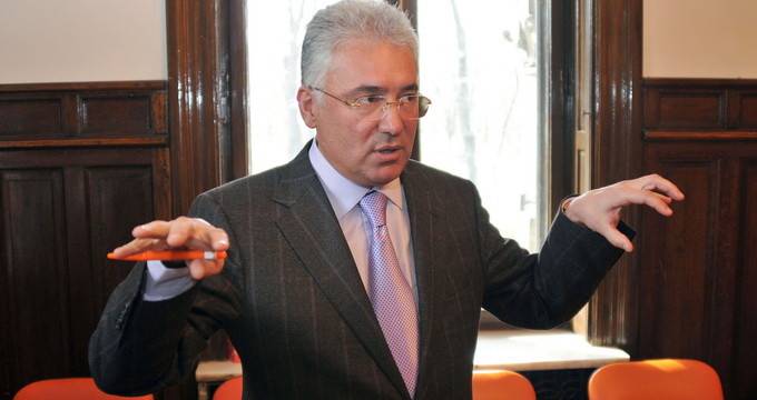 Őrizetbe vették Adriean Videanut is