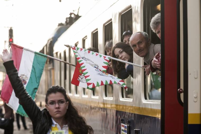 Csíksomlyói zarándokvonat: mozdonymatrica tervezésére írtak ki pályázatot