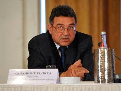 Alkotmányos jogot sért a becsületbíróság