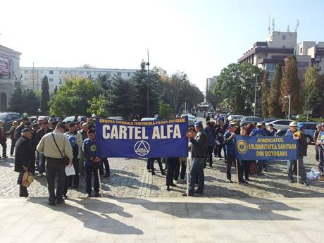 Alfa Kartell: folytatják a tiltakozást