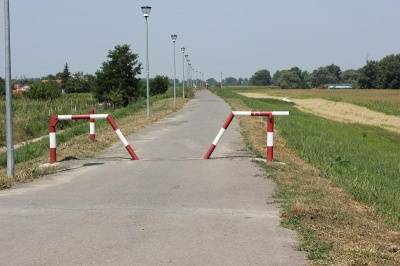 Kihasználatlanul állnak a határ mentén felújított utak