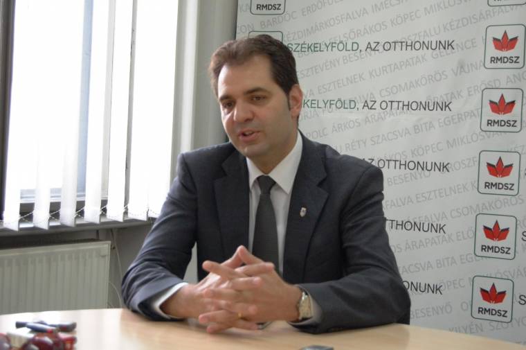 Antal Árpád: lebénulhat a közigazgatás