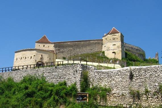 Amerikai filmet forgatnak a barcarozsnyói várban