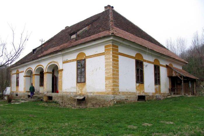 Megújult a Gál-kúria