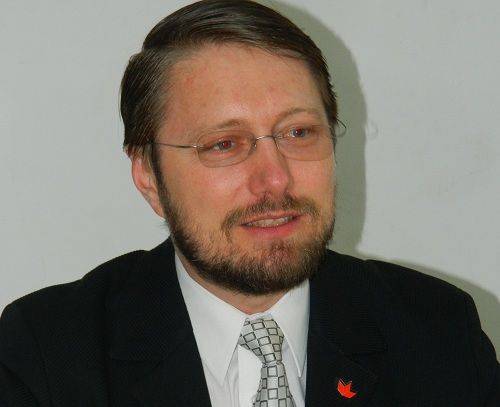 Adótörvény: büntetés helyett nevelne az RMDSZ