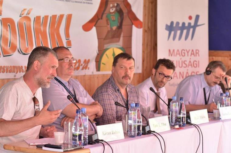 Nemzetköziesíteni kell a régióátalakítás ügyét