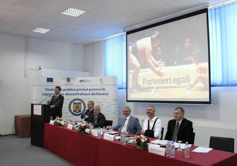 Dragnea Bálványosfürdőn: “Nem kizárt a magyar régió”