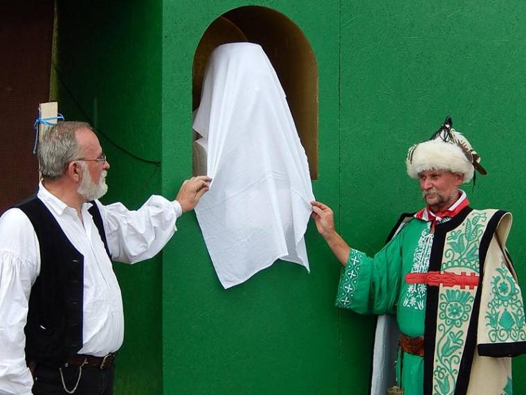 Pert indít az EMNT Wass emlékének meggyalázása miatt